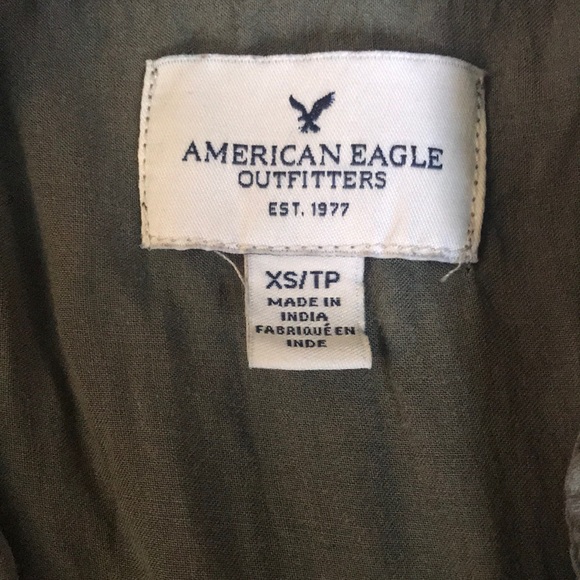 American Eagle sleeve-less dress shirt. - Picture 4 of 4